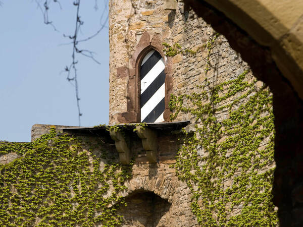 Die alte Burg in Hithausen